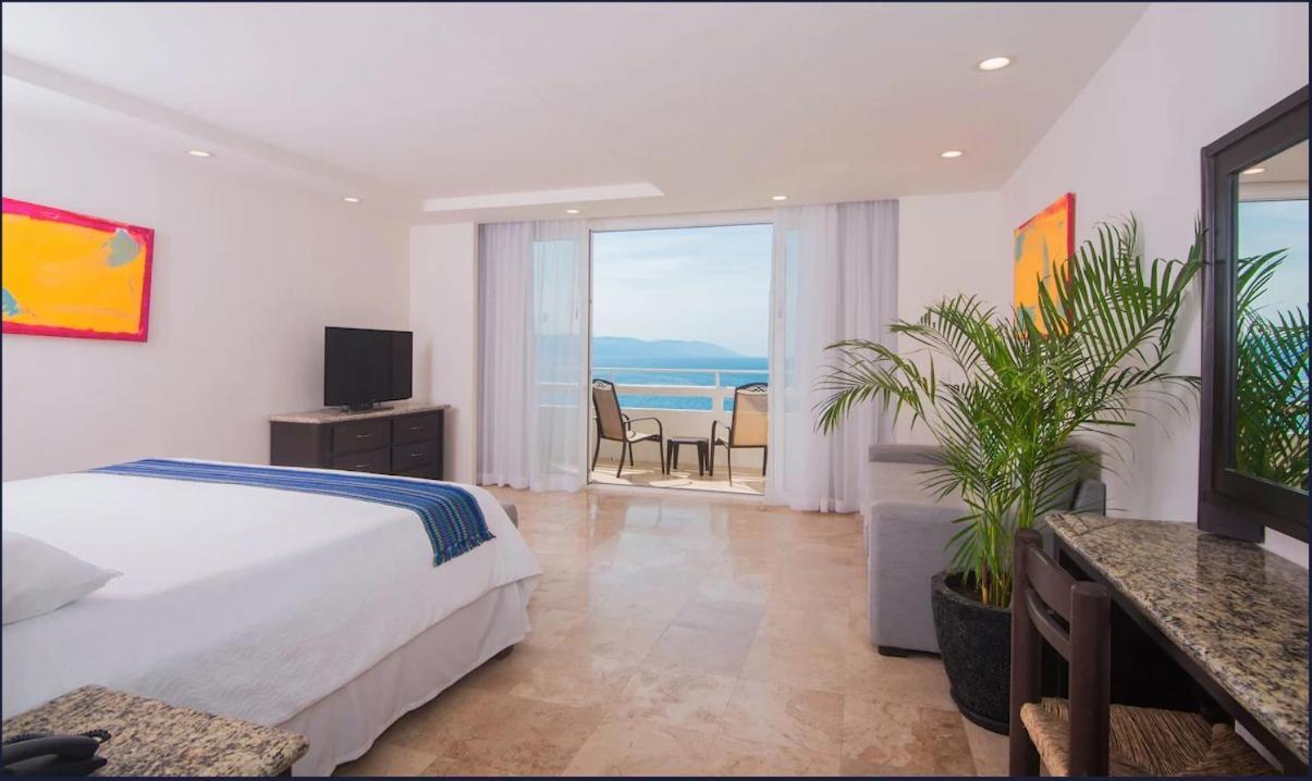 Hotel Delfin Vista Pier Beach Front Puerto Vallarta Exterior foto